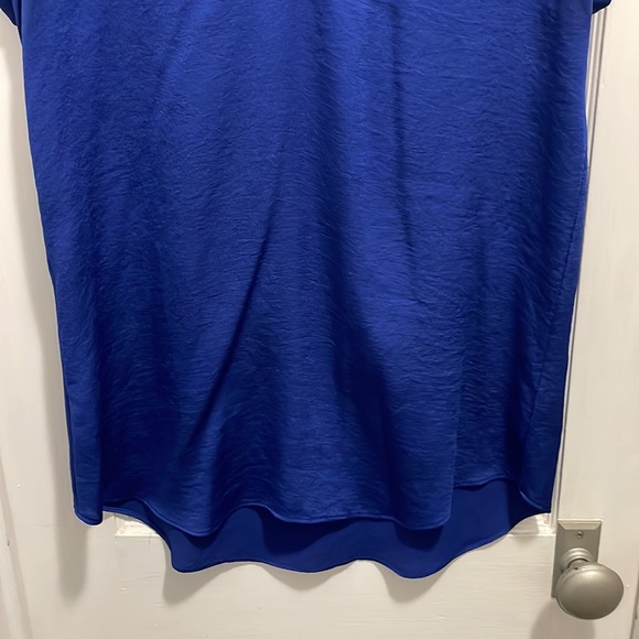 Top - Picture 2 of 3